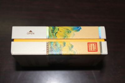 千里江山香烟盒