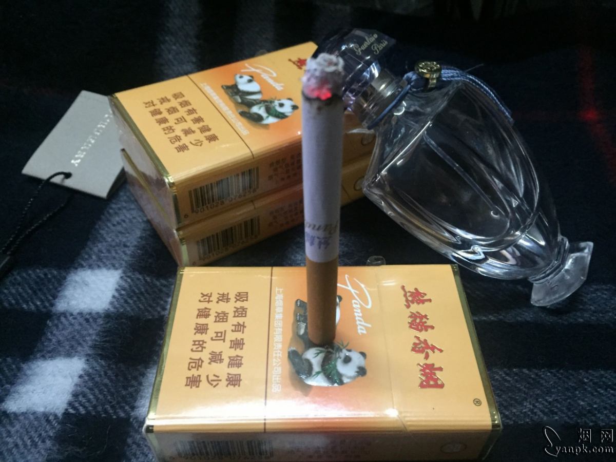 熊猫(硬时代版)相册 熊猫(硬时代版)香烟