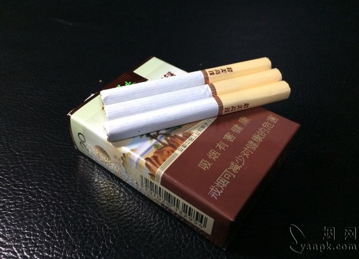 黄山最美高铁相册 黄山(最美高铁)香烟烟支