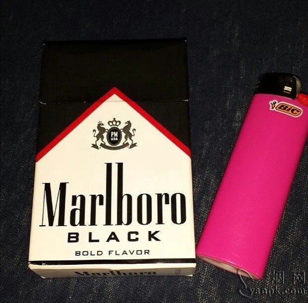 万宝路(硬黑肯塔基州含税版)