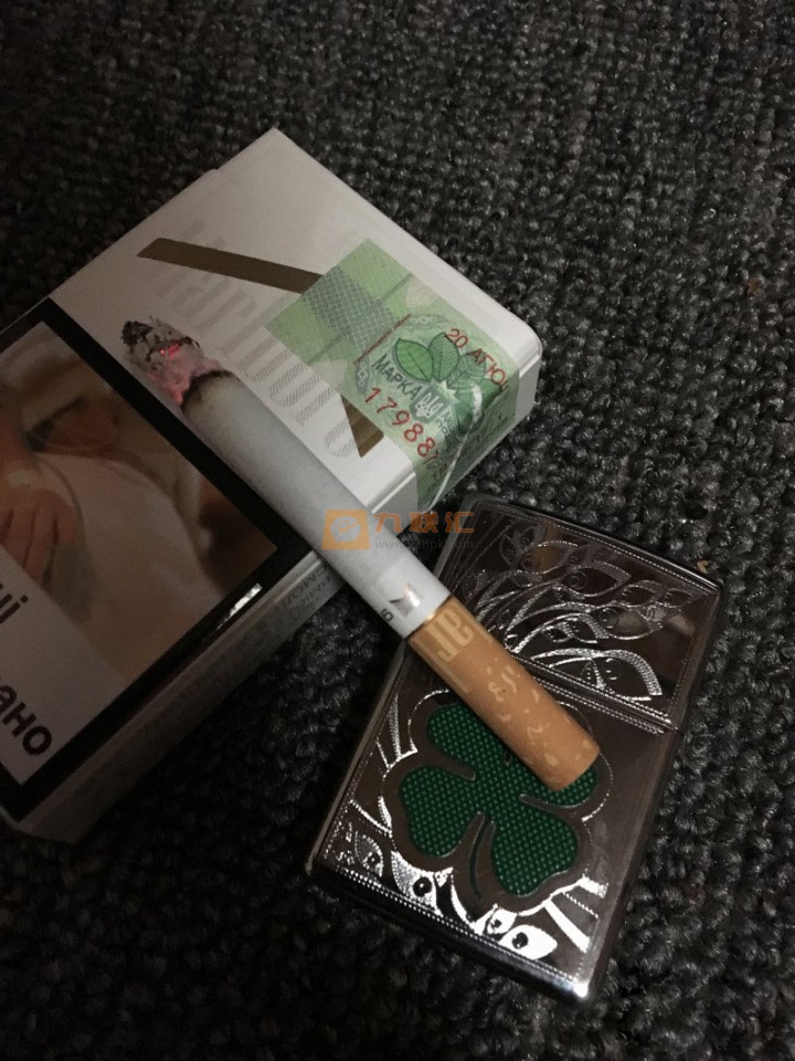 万宝路(硬白金乌克兰版)相册 乌克兰含税白金万宝路