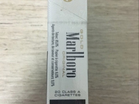 万宝路(硬白金黄嘴法国免税版)