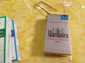 万宝路(美产VIRGINIA BLEND 100S)