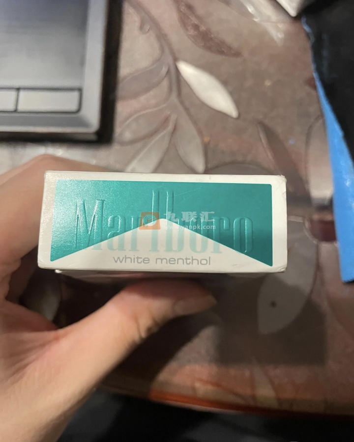 万宝路(白绿香港免税版)相册 99055_79244