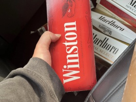 云斯顿(碳滤嘴红)相册 