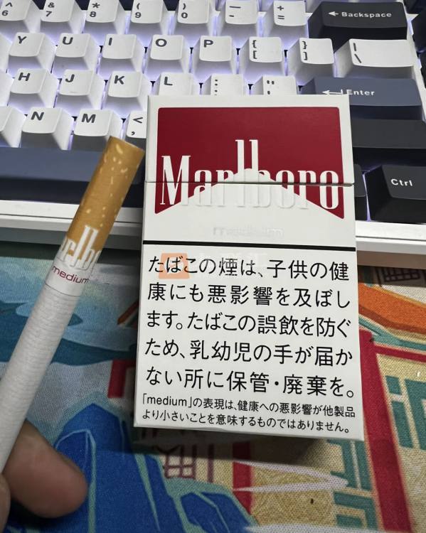 万宝路(红中醇日本免税版)相册 93210_38927