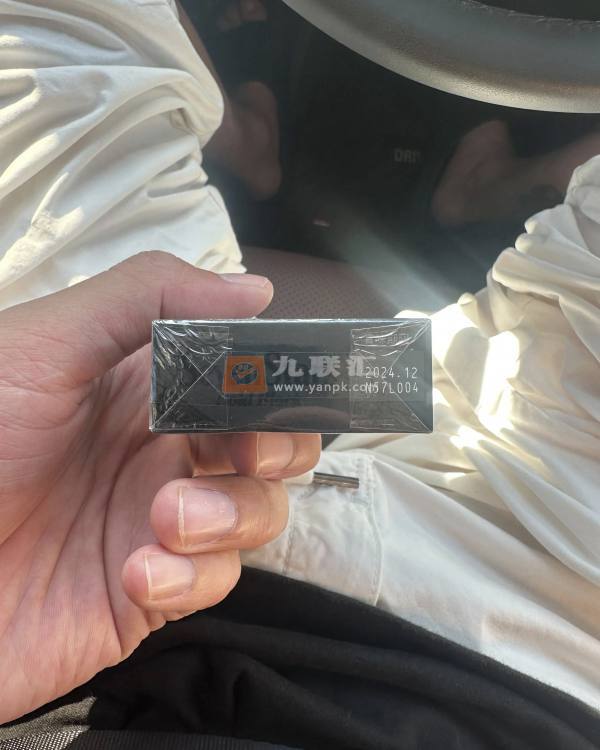 七星(硬黑18mg日本本土限定版)相册 105477_88744