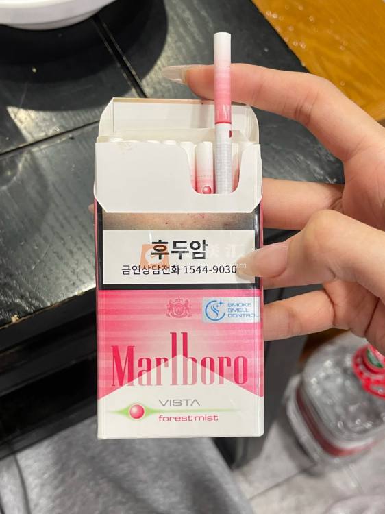 万宝路(草莓爆珠细支韩税版)相册 113973_27311