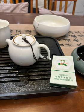 钻石(荷花绿水青山)