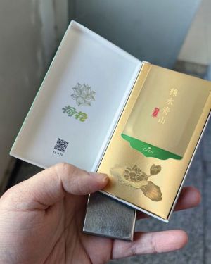 钻石(荷花绿水青山)