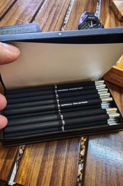 芙蓉王(锦绣世纪黑3mg)