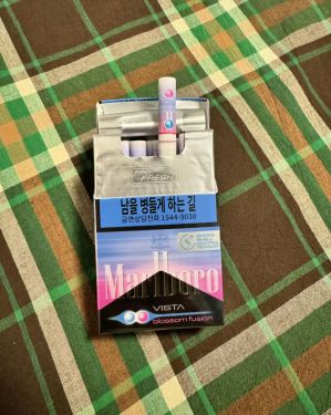 万宝路(樱花双爆珠韩版)相册 