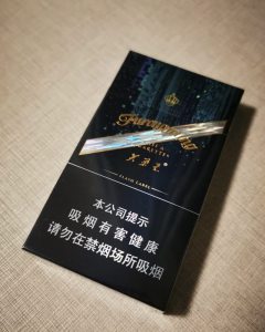 芙蓉王硬闪带细支相册 