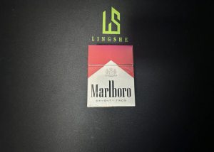 万宝路(硬红72S美税版)