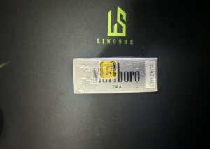 万宝路(硬红72S美税版)