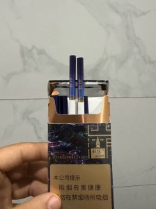 利群(夜西湖细支)