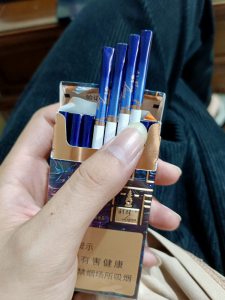 利群(夜西湖细支)